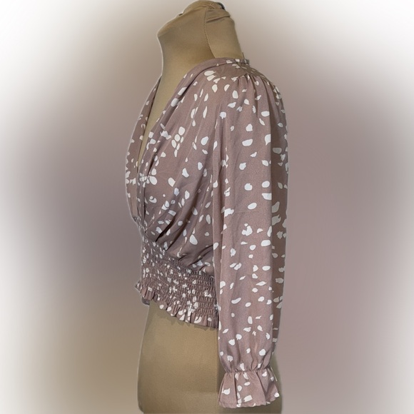 EUC She + Sky Cropped Blouse - Picture 2 of 5